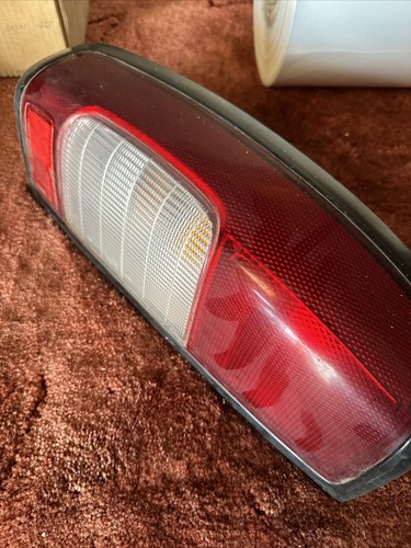 Nissan navara d22 nsr light - nissan,