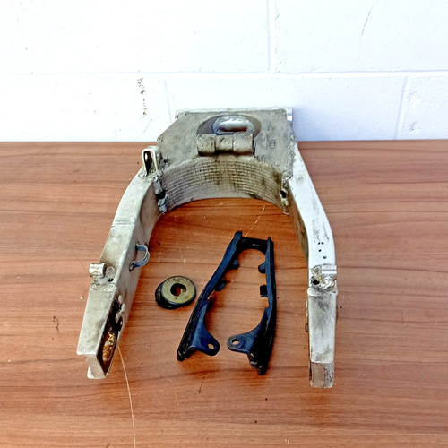 Suzuki gsx r600 srad - srad, swingarm
