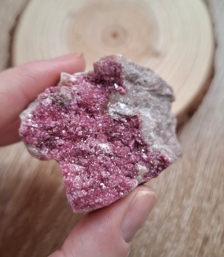 Cobaltoan calcite raw - calcite,