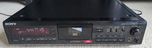 Sony dtc ze700 dat tape - sony,