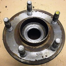 ASTON MARTIN VANQUISH REAR WHEEL HUB ASSEMBLY 1R12-26-10221