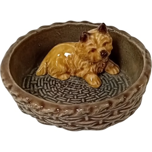 Wade england ceramic dog - england,