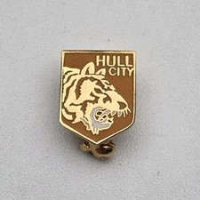 RARE HULL CITY SMALL VINTAGE SHIELD PIN BADGE