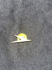 Vintage BOAC Yellow Pin Badge