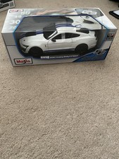 MAISTO 1:18 Scale - 2020