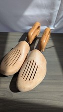Jones Bootmaker Shoe Trees Size Medium Solid Wood