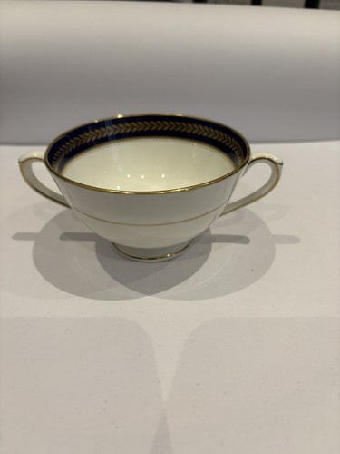 Coalport blue wheat - wheat, odd