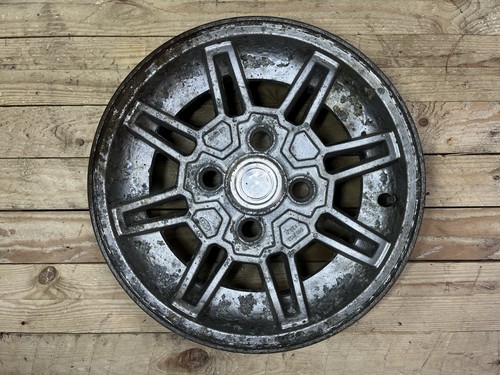 Classic ford alloy wheel - ford,