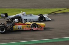 PHOTO  CLIVE WOODS' F2 CHEVRON B29 SLIPS INSIDE ADAM SIMMONDS' EX-HORST KROLL F5
