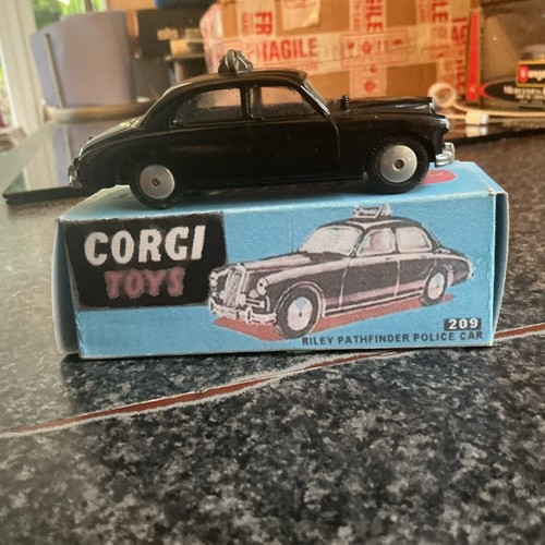 Corgi 209 original riley - corgi,