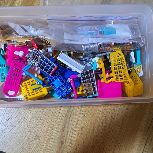 Joblot mini brands toy - joblot,