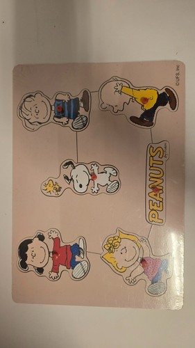 Sealed peanuts snoopy - sealed, charlie