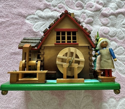 Vintage steinbach music box - vintage,