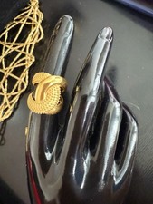 18k Saudi Gold Ladies Ring