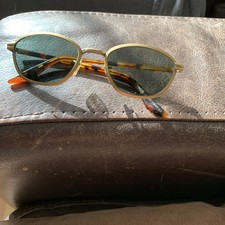 Vintage Ray•Ban Sun Glasses