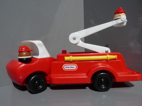 Vintage little tikes - little, red