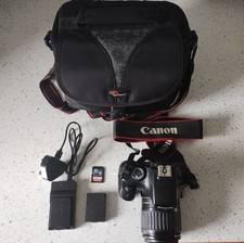 Canon EOS Rebel T3 DSLR Camera with 18mm - 55mm AF lens