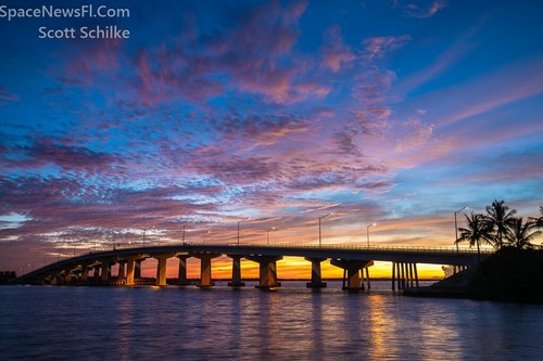 2023 x65 photo - 30"x65", sunrise