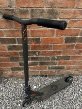 Crisp Blaster Grey Metal Scooter with Black Wheels and Grips