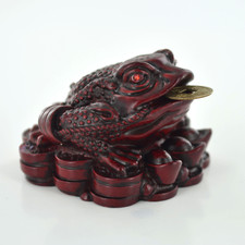 Small 3 Legged Red Resin Money
