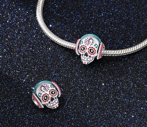 Silver skull charm - skull, pendant