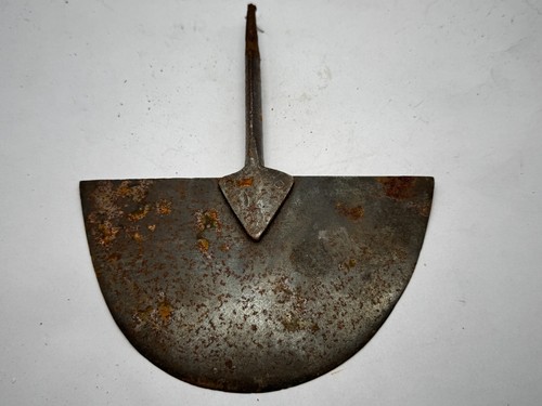 Antqiue early hand forged iron - early,
