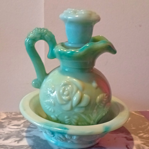 Vintage 1970s avon perfume - vintage,