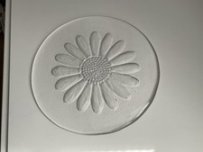 Dartington Lead Crystal Daisy