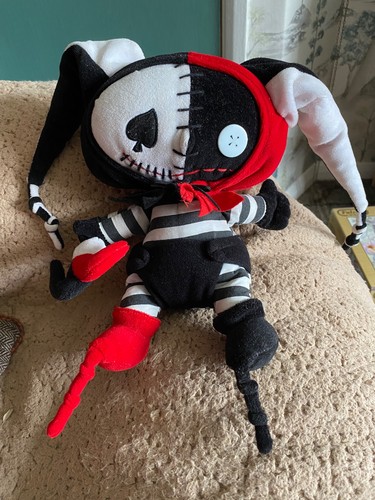 Bleeding edge kindergoths