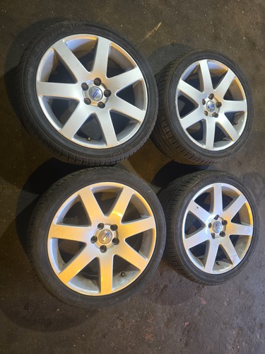 Volvo v40 s60 - volvo, set