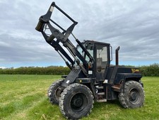 JCB 410 loading shovel
