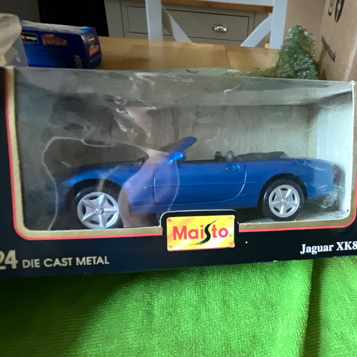 Maisto special edition jaguar - maisto,