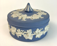 Wedgwood 1958   Light Blue