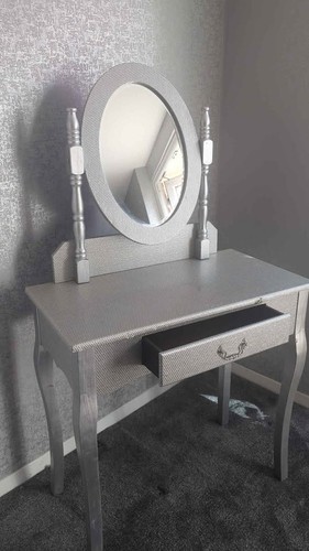 Dressing table with mirror - dressing,