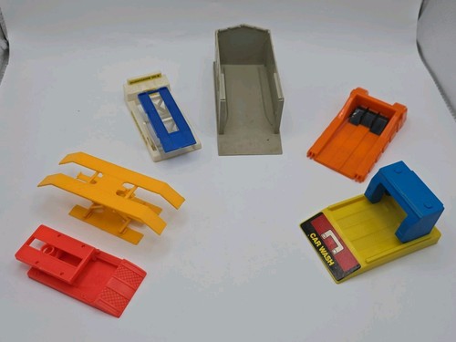 Vintage corgi batley garage - corgi,