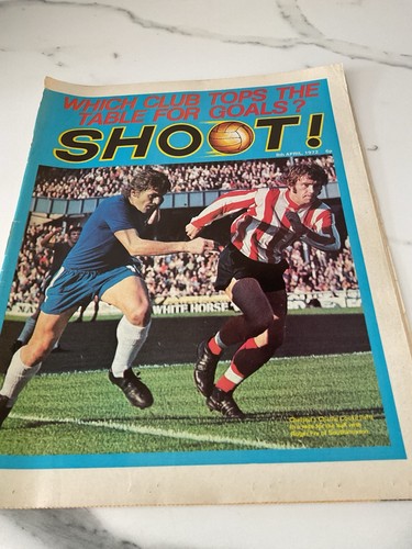Shoot football magazine - football,