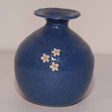 Small Pottery Bud Vase With White Flowers - 9cm tall