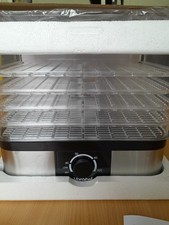 Von Chef food dehydrator model 2013381 - new in box