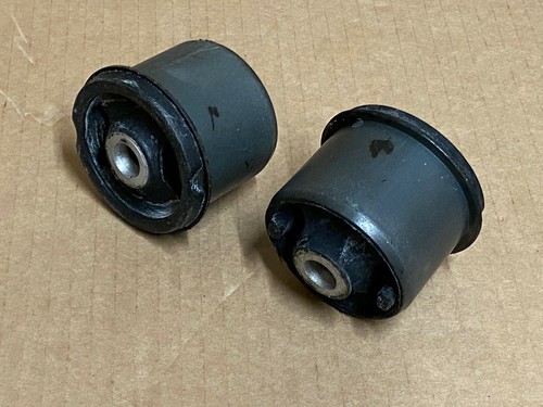 Pair rear axle beam - of,
