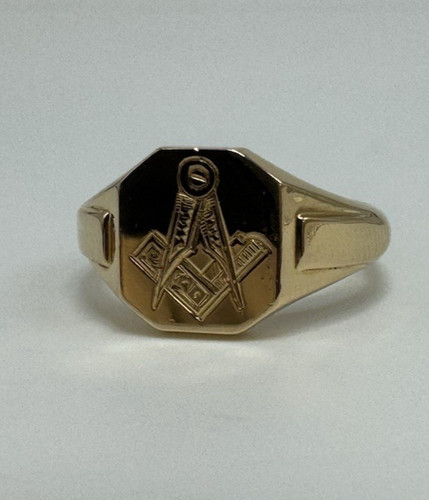 18ct yellow gold octagonal - 18ct,