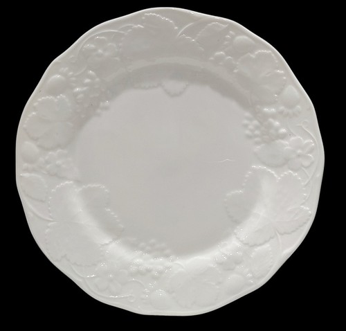 Wedgewood strawberry vine - wedgewood, &