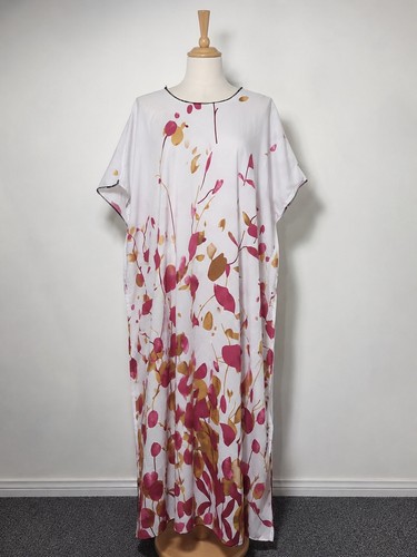 Beautiful flowing maxi dress