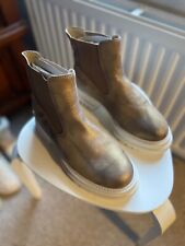 UK5  Chelsea style pull on boots by ugg brand Australia Luxe Co. Gold leather