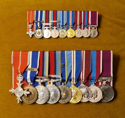 Medals mounting full - ***7,
