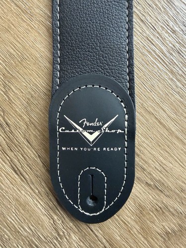 Fender custom shop leather - fender,