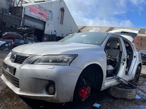 Lexus ct200 hybrid - ct200, breaking