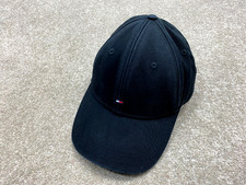 C-    Tommy Hilfiger Cap