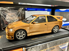 Ford Escort RS Custom 1998 - IXO 1/18 Scale