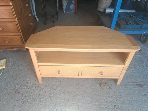 Light oak corner cabinet - light, tv