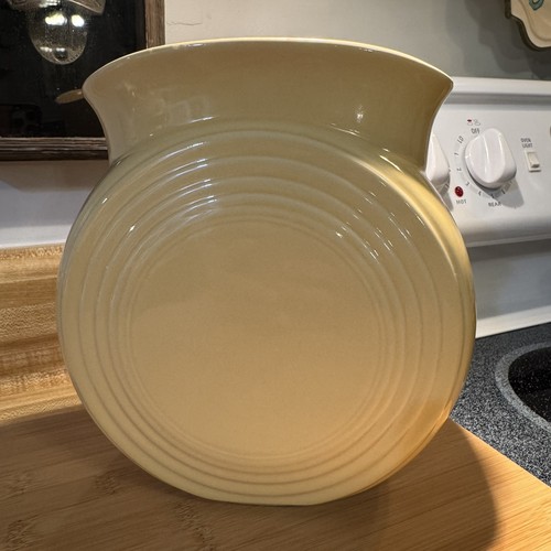 Fiestaware millennium - fiestaware,